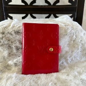 AUTHENTIC✨ LOUIS VUITTON Passport Holder Agenda PM  P0080